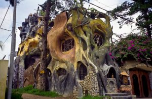 Dalat crazy house Vietnam hotel Dang Viet Nga