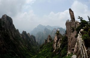 "Top of Peak" formation at the Huangshan (Yellow Mountains) park in Anhui Province.